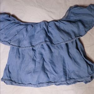 Forever 21 blouse off shoulder 🦋
